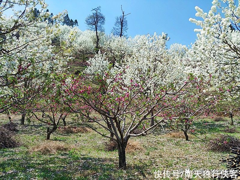 云南的白云大沟，堪比红旗渠，是徒步爱好者的天堂