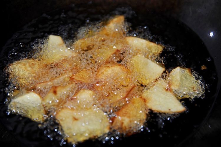 东北名菜地三鲜的家常做法，鲜香解馋，好吃不腻