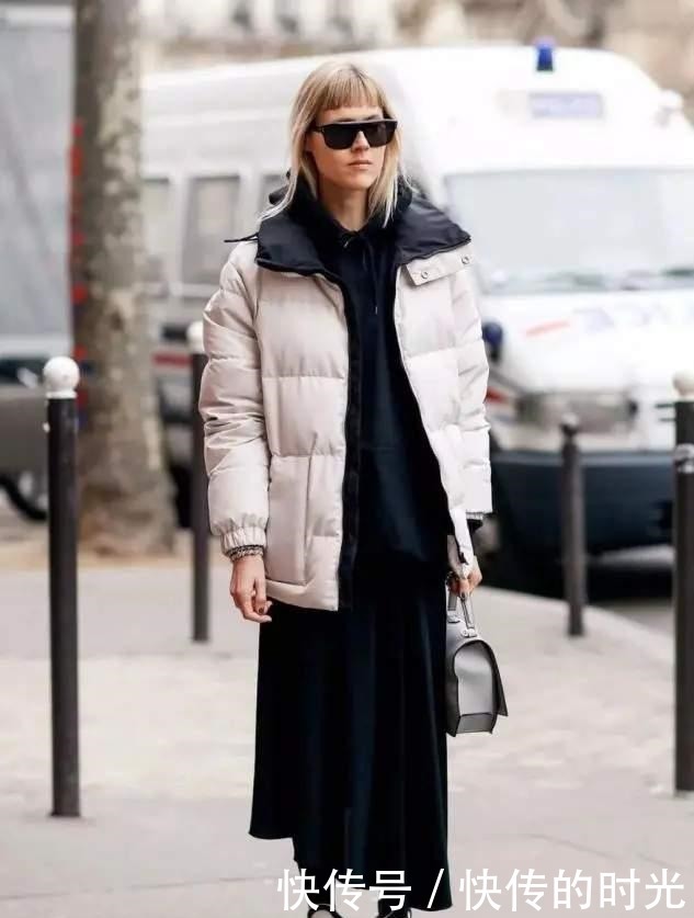白色|冬季,羽绒服建议多穿这4种“颜色”,不仅时尚耐看,还特温暖