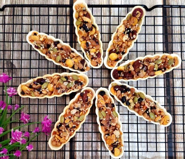 综合果仁糯米船