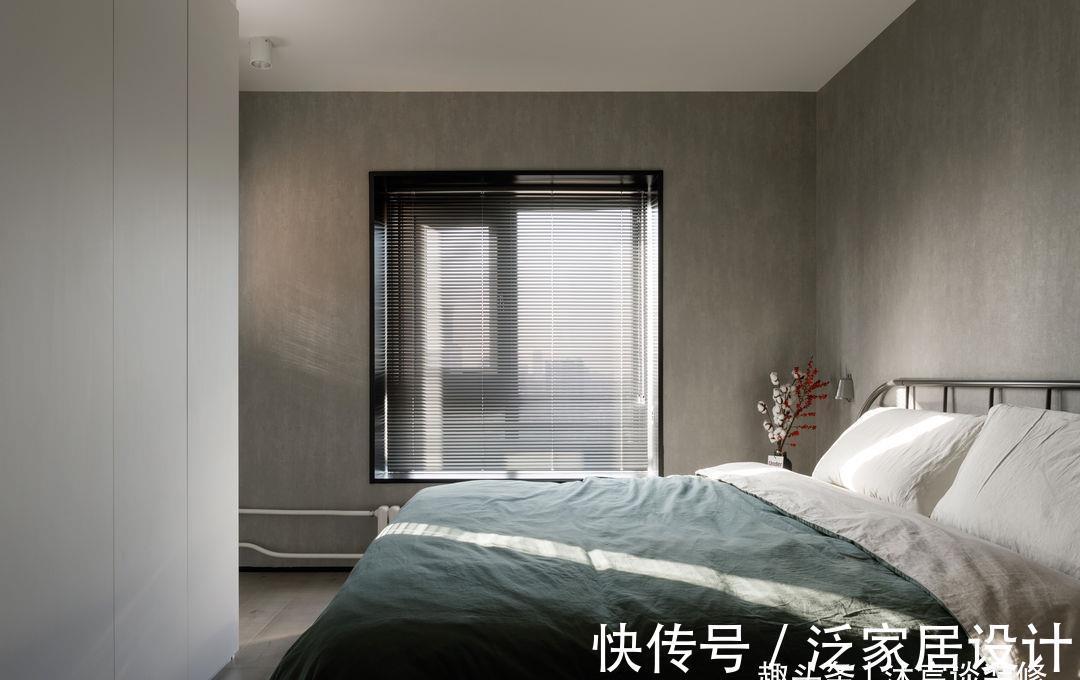 沐宸|他家顶面走明管，铺水泥地，父母看后很心疼，但他却喜欢得不得了