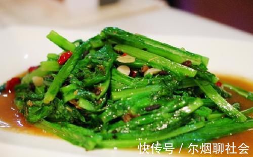 菜帮|睡眠不好要多吃这菜，简单一炒营养又鲜嫩，常吃一觉睡到大天亮！