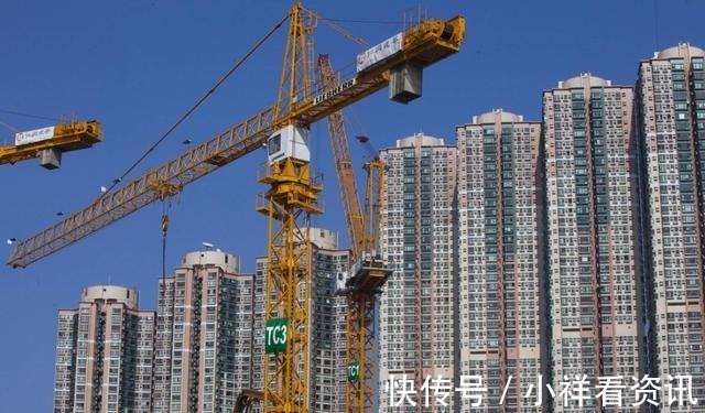 夫妻两|为什么说房产证上,最好不要写夫妻两人的名字看完你就明白了