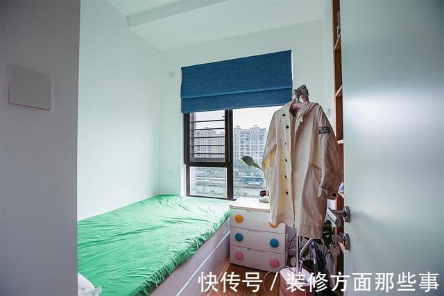 简约风|106平简约风三居室, ?? 电视背景墙很有个性并且简单又实用
