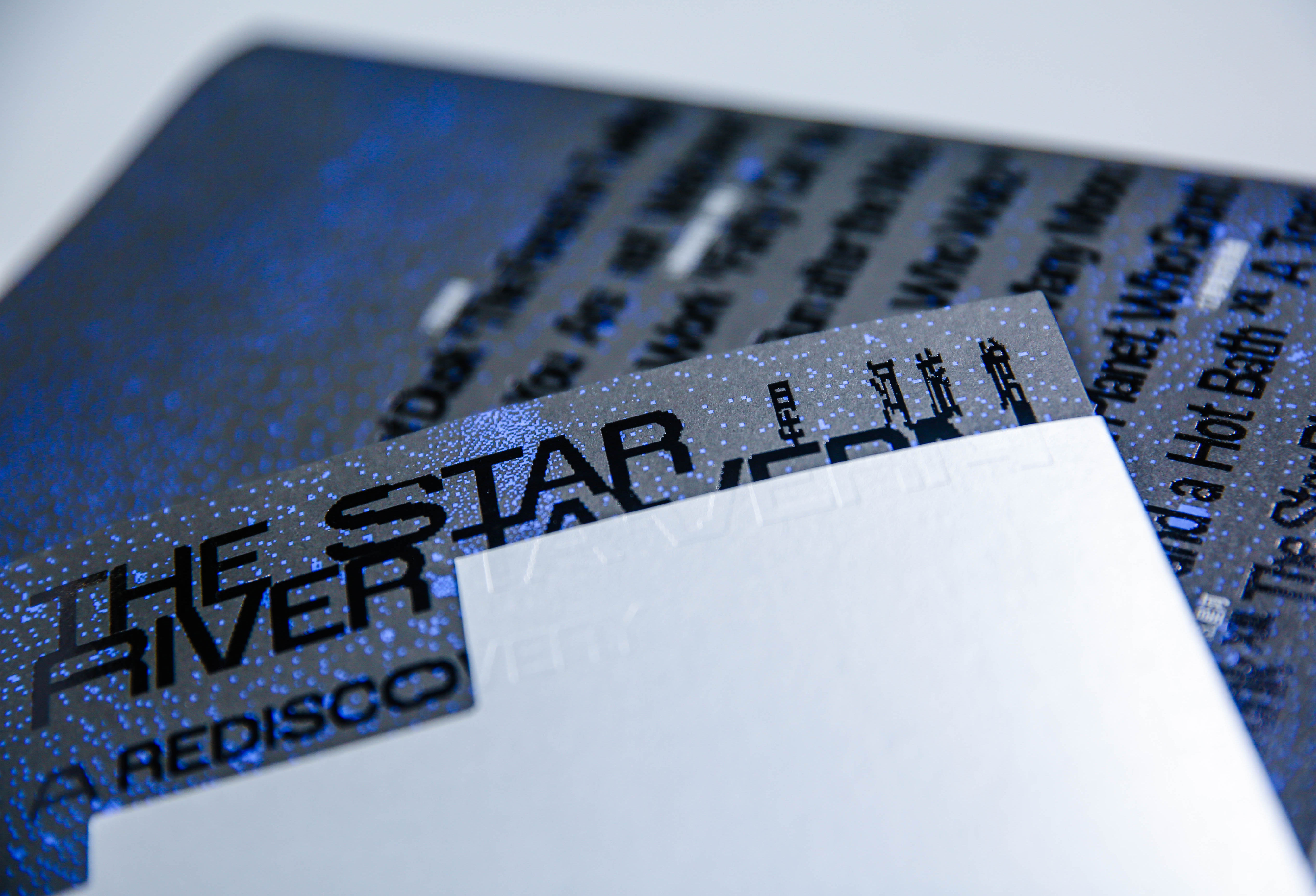 金承志！上海彩虹合唱团《星河旅馆》是专辑，也是一部音乐小说｜对话