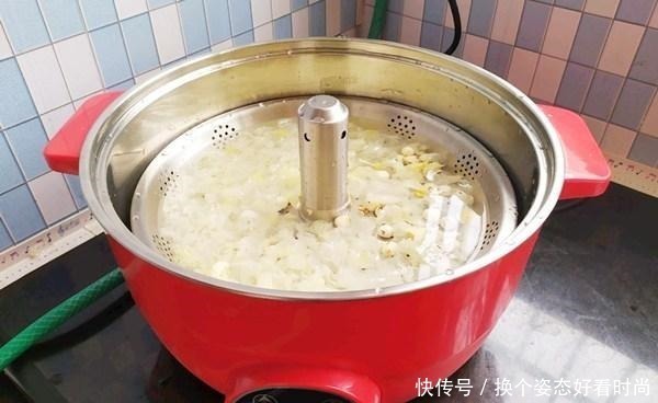 助眠|睡眠不好的人要常吃它,补血益气,安神助眠,简单煮一煮特好吃