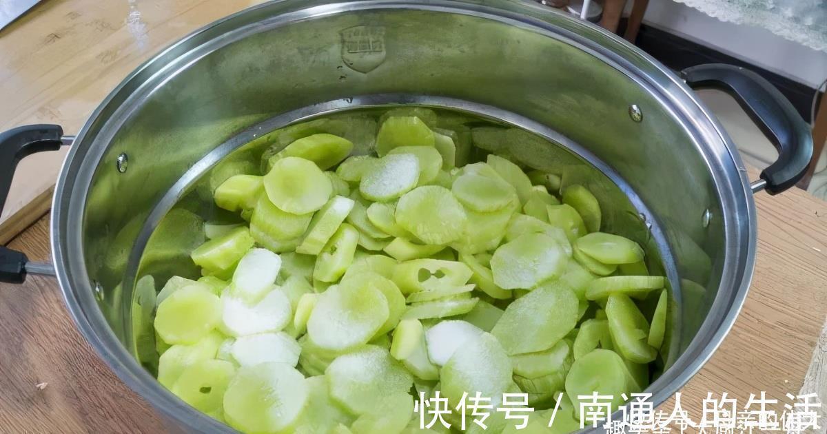 炒菜|才知道，这3种蔬菜晒干后，比新鲜的还好吃，炒菜炖肉都行，真香