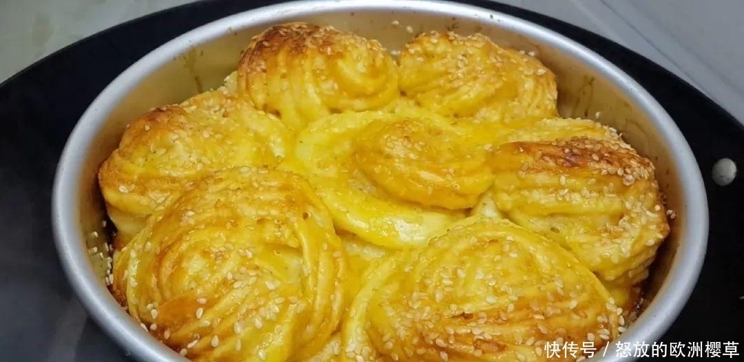 好吃|面包这样做才好吃,加4个鸡蛋,比蛋糕简单好吃,没烤箱也能成功