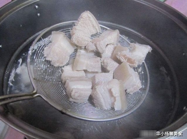 口感|无论炖什么肉，第一步“焯水”就浪费了，肉腥味重口感差