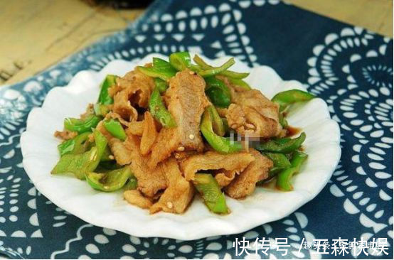 五花肉|美食推荐茄汁鸡翅、五花肉红薯、辣椒炒肉片、松子仁炒玉米做法