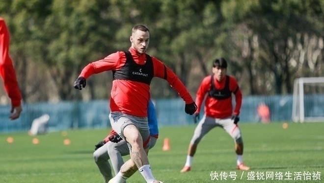 阿瑙托维奇|放心了!上港巨星表忠心:我还有合同在身,现在不谈离开中超