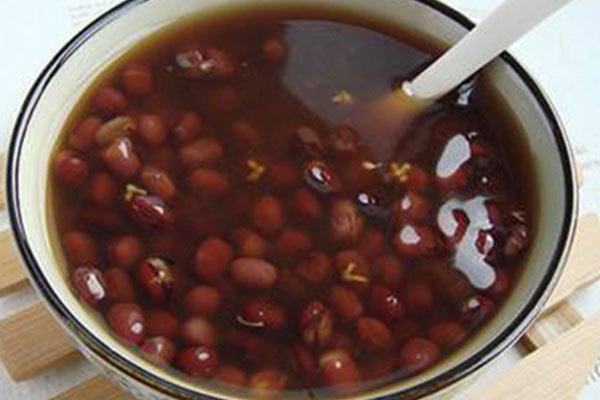 内分泌|子宫“堆满垃圾”的女人,脸上多有这些“痕迹”,外人一眼能看出