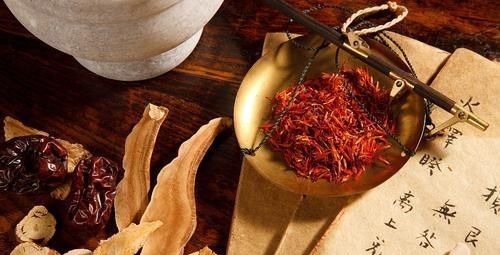 水液|祛湿难，难于上青天！一张千年古方，只有4味药，从根上断绝湿气