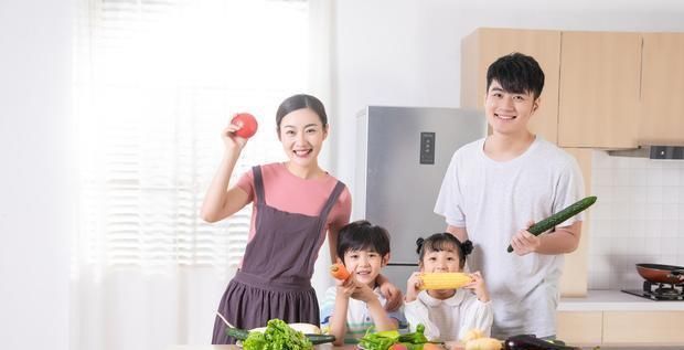 假牛奶|这些“假牛奶”没营养,费钱还影响身体发育,千万别再给孩子喝了