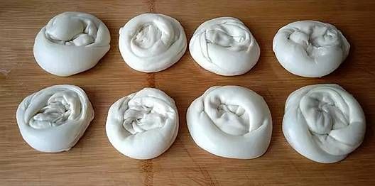 面食新吃法，外酥里软，香到吃撑，做法简单，新人看一遍就会