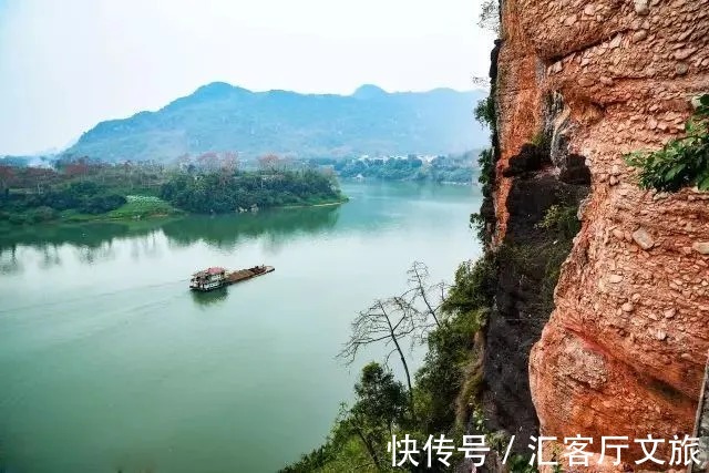 花山岩画景区|比桂林人少，比荔波精致，这座广西小城才是隔世的世外桃源！