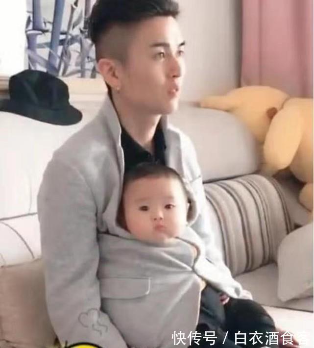 又一名“奶爸”要火了,在婴儿转头的一瞬间,网友:是亲爸