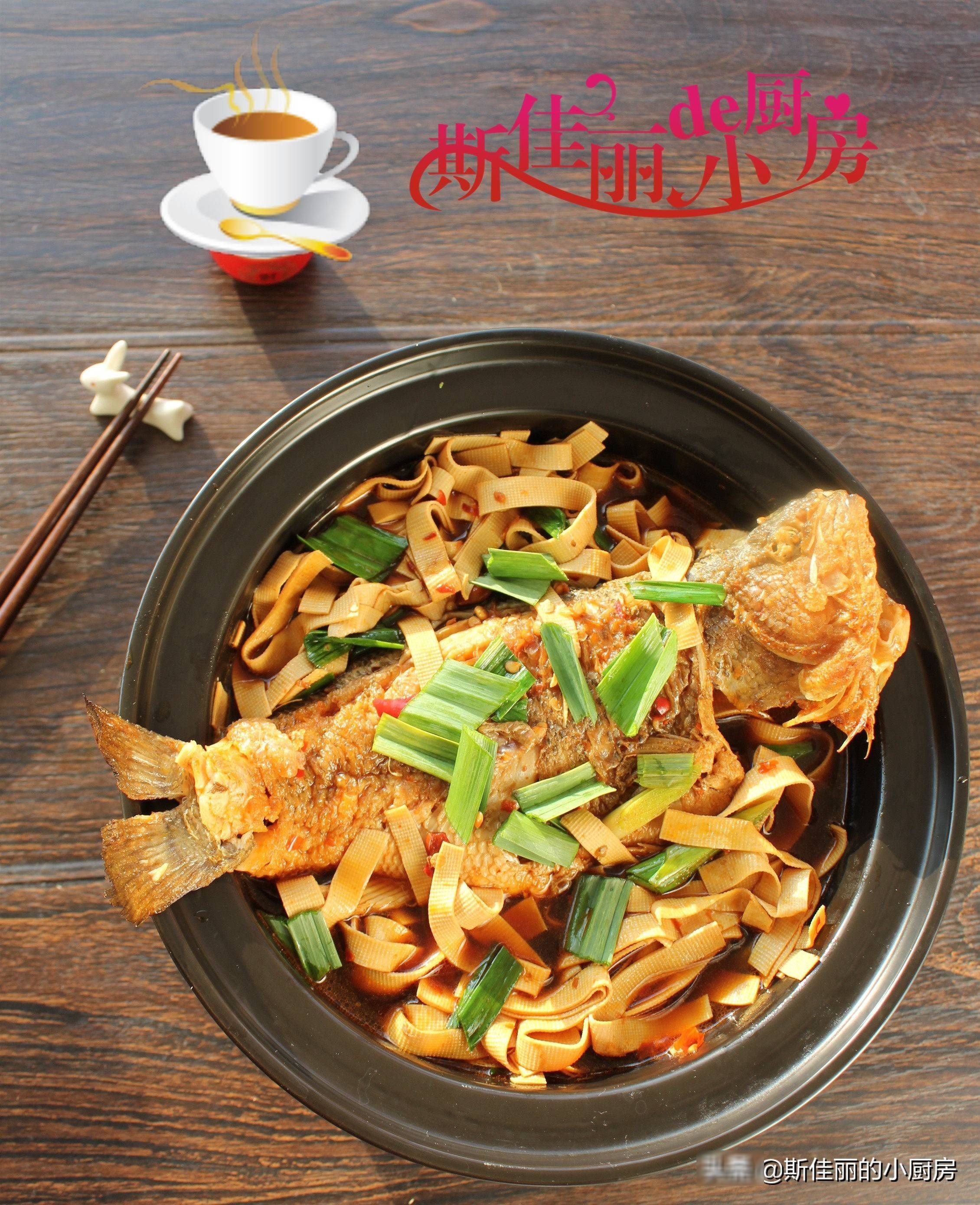 中国人|鱼和它是绝配，炖在一起实在太鲜了，10分钟出锅每次1锅不够吃