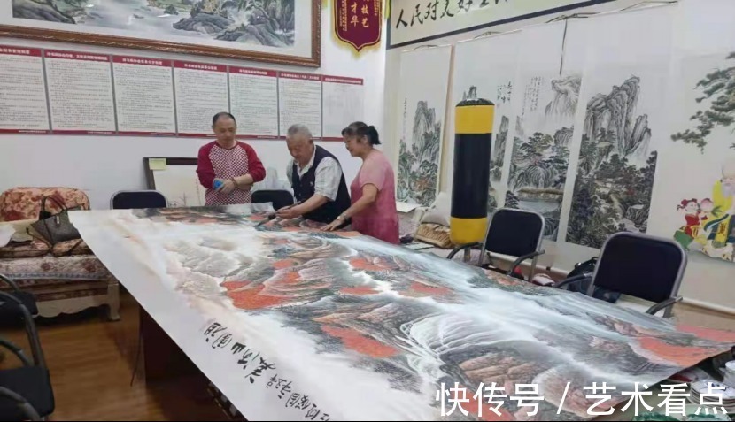 诗书画&【专题报道】当代著名独臂左笔书画家周俊明