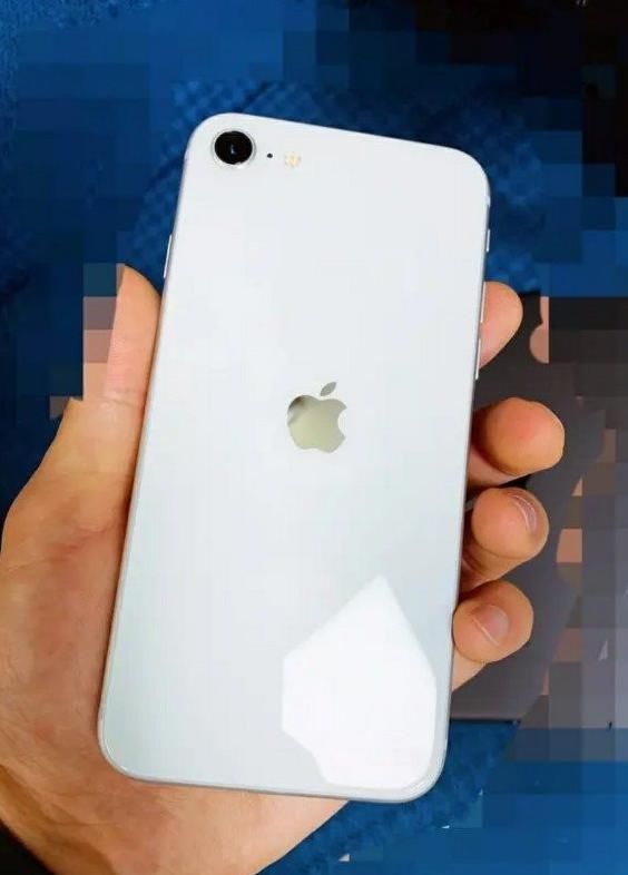 曝光|苹果iPhone9工程机曝光：知道它为什么会被砍掉吗？