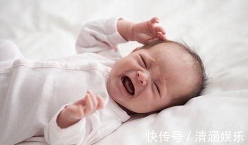 宝宝|2岁宝宝平时一习惯,妈妈送去医院检查,医生还好来得早