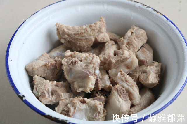 桂皮|除夕待客，这道硬菜少不了，好吃上档次，上桌几分钟被抢光