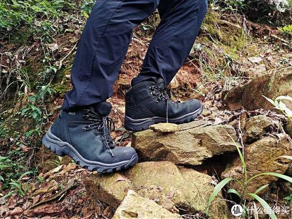 牛皮|纵享探索乐趣：OUNCE遨游仕T1B登山鞋体验