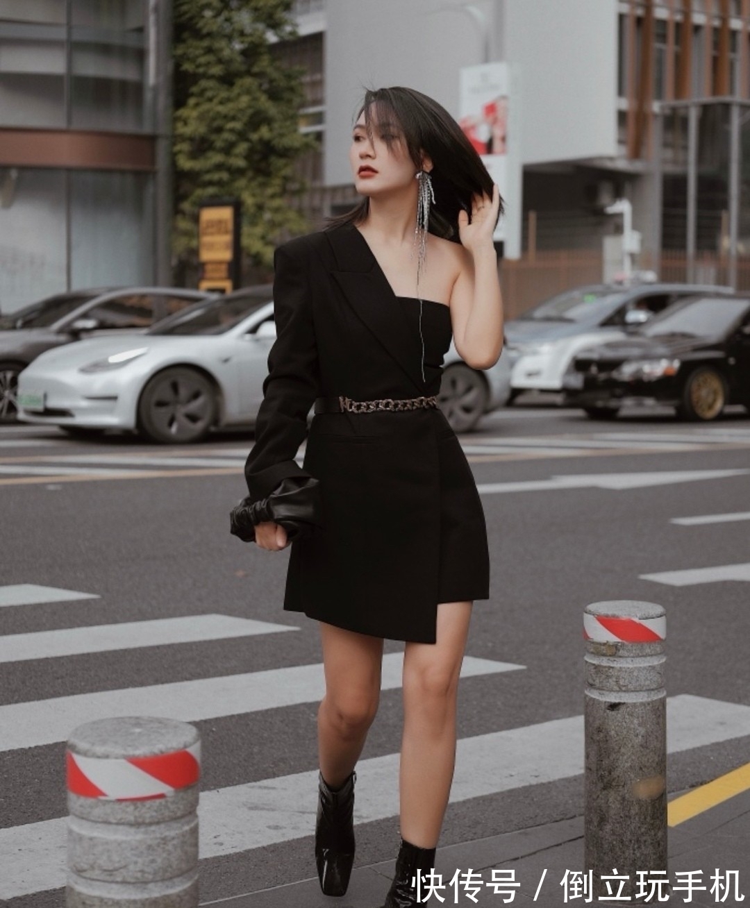 对比感 年会party如何惊艳众人?气质魅力挡不住,轻轻松松搭配高级感