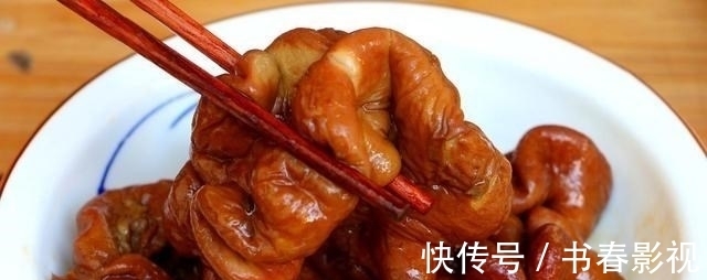 清洗肥肠:用醋用盐都不对,牢记这3点,肥肠洗得干净还无异味