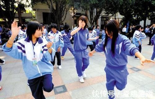 骨骼发育|入秋后孩子身高进入猛长期,家长做好四件事,孩子长高不用愁