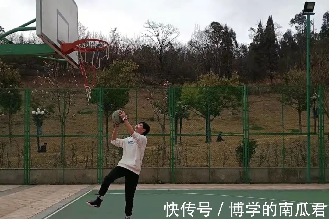 奥运|云南长水实验中学师生“艺”起迎冬奥,一起向未来