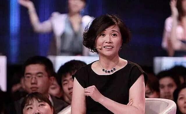 黄菡离开《非诚勿扰》时，那只有9句话的演讲，却影响了无数人