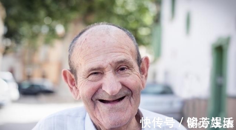 秘诀|百岁老人分享长寿秘诀坚持不碰“一件事”,长寿自然会赖上你