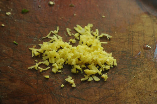 80岁奶奶雷都打不动,每天吃它,润肺止咳,多年咳嗽再也没犯过