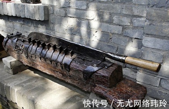 东亚病夫#中国最邪恶的4把罕见冷兵器,第四把清朝成“东亚病夫”跟它有关