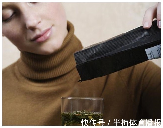 湿气|湿气重的人,除了拔罐,常喝5种水,健脾养胃,或许效果更好