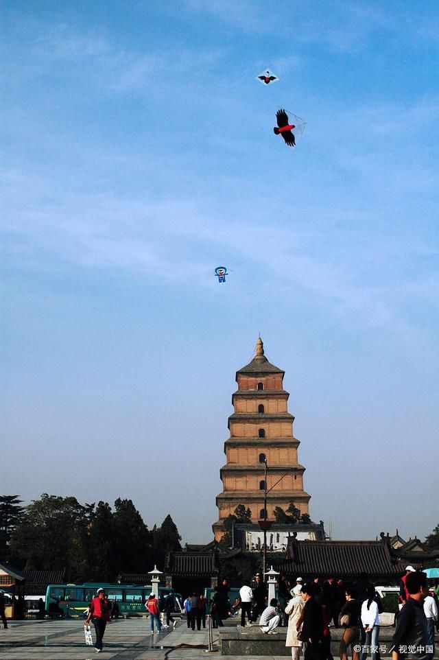 归舟|腊八节诗词17首:时逢腊八望云寒，豆粥飘香供早餐