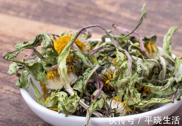 色斑|蒲公英和此物一起泡,连喝15天,腰细了,色斑淡了,皮肤更细腻