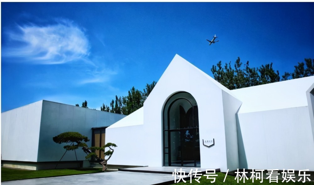 王氏|华谊王氏两兄弟,挥金如土时有多辉煌,人走茶凉后就有多落魄