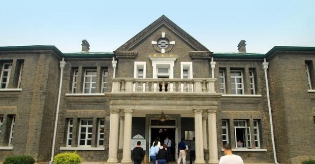 穿越|无需穿越,他亲身经历古代、近代、现代——伪满皇宫参观小记