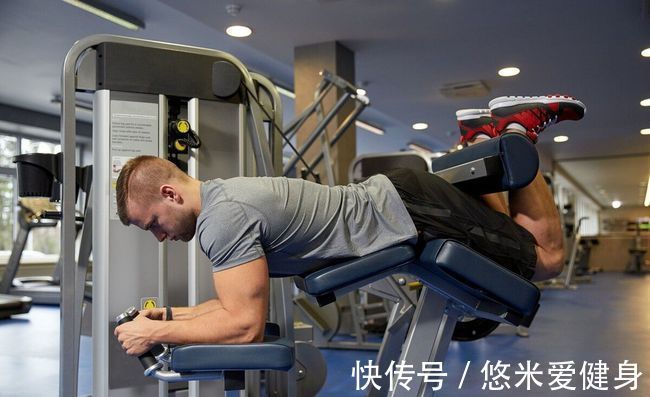 硬拉|大腿肌肉的锻炼方法，6个动作每周练1次，强壮整个大腿肌肉