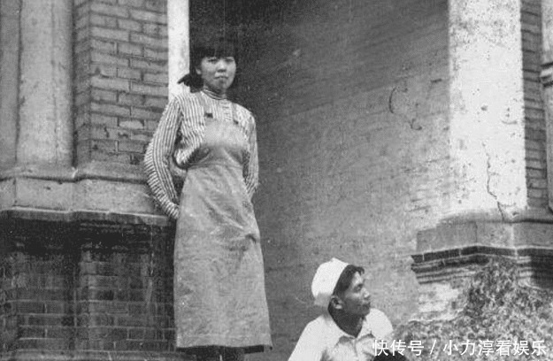 萧红|同是遇人不淑,张爱玲后得遇良人,萧红却悲剧到底,爱切忌盲目