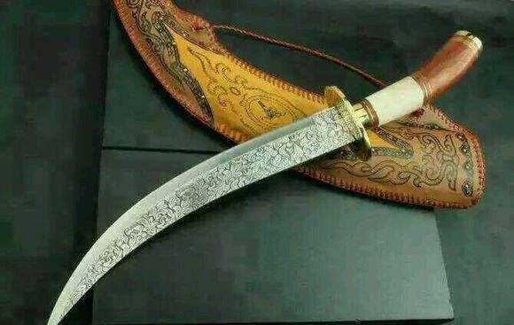 中国历史@日本刀模仿不来的弧度,本期世界三大弯刀,中国弯刀还能上榜吗