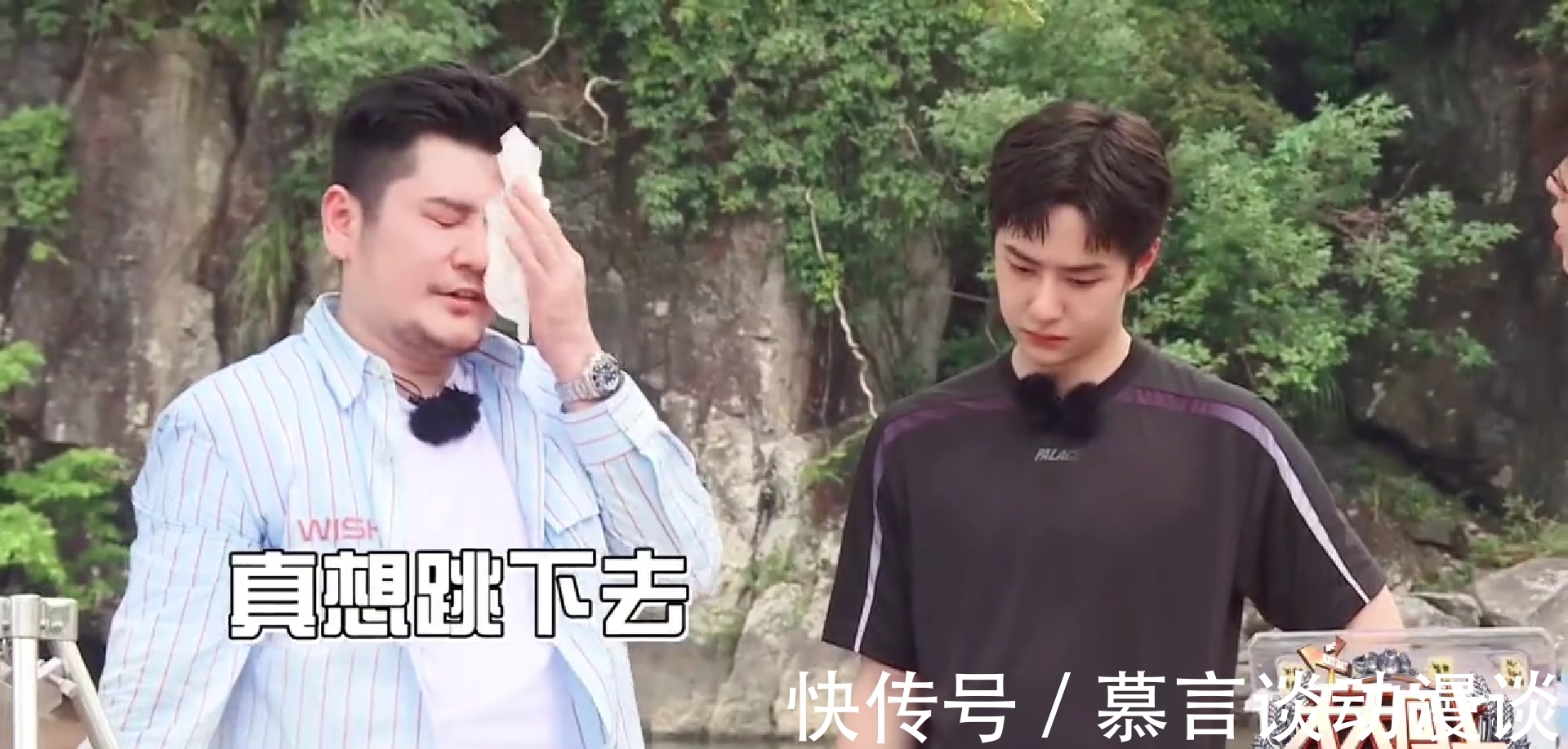 小白|王一博:天妈执着在做菜这事上,王一宝却是无心做菜,只想下水~