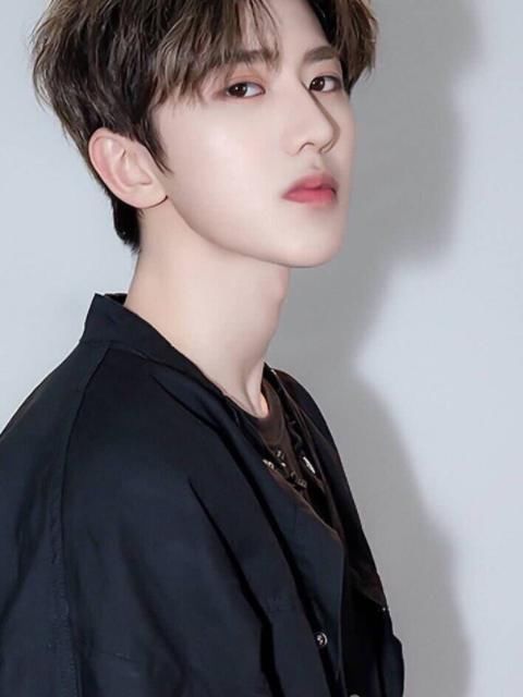  组合|百分九闪现《跑男》，谁注意到蔡徐坤的反应李晨5字令粉丝泪目