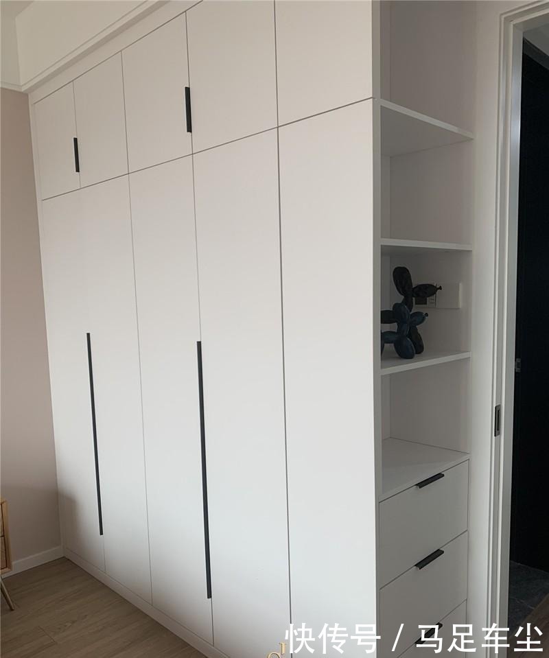 衣柜|下次我再定制衣柜,侧边不封了,留20cm做挂衣区,实用性翻倍