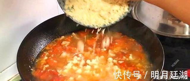 和面|做疙瘩汤时，别再用水和面了如此做，疙瘩爽滑筋道，吃不够