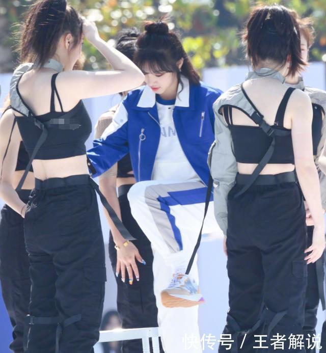 周笔畅 《奔跑吧》湖州路透,大家纷纷表示,谭松韵这个发量,李沁好白啊