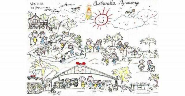 苏提达衣品提升！泰王新出炉的画作更吸睛，贵妃穿蓝裙才是女主人