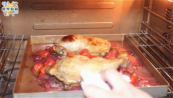  料理|柠檬蒜香烤鸡腿，外焦里嫩的懒人料理，用简单食材创造出如此美味